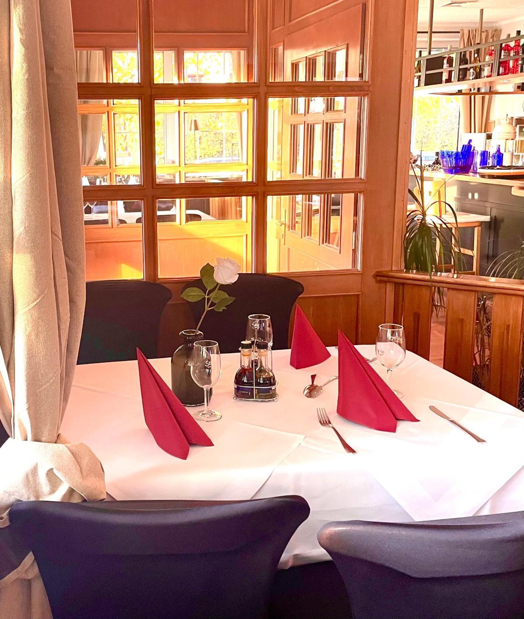 Und Restaurant Gartenstadt Bed & Breakfast 3*