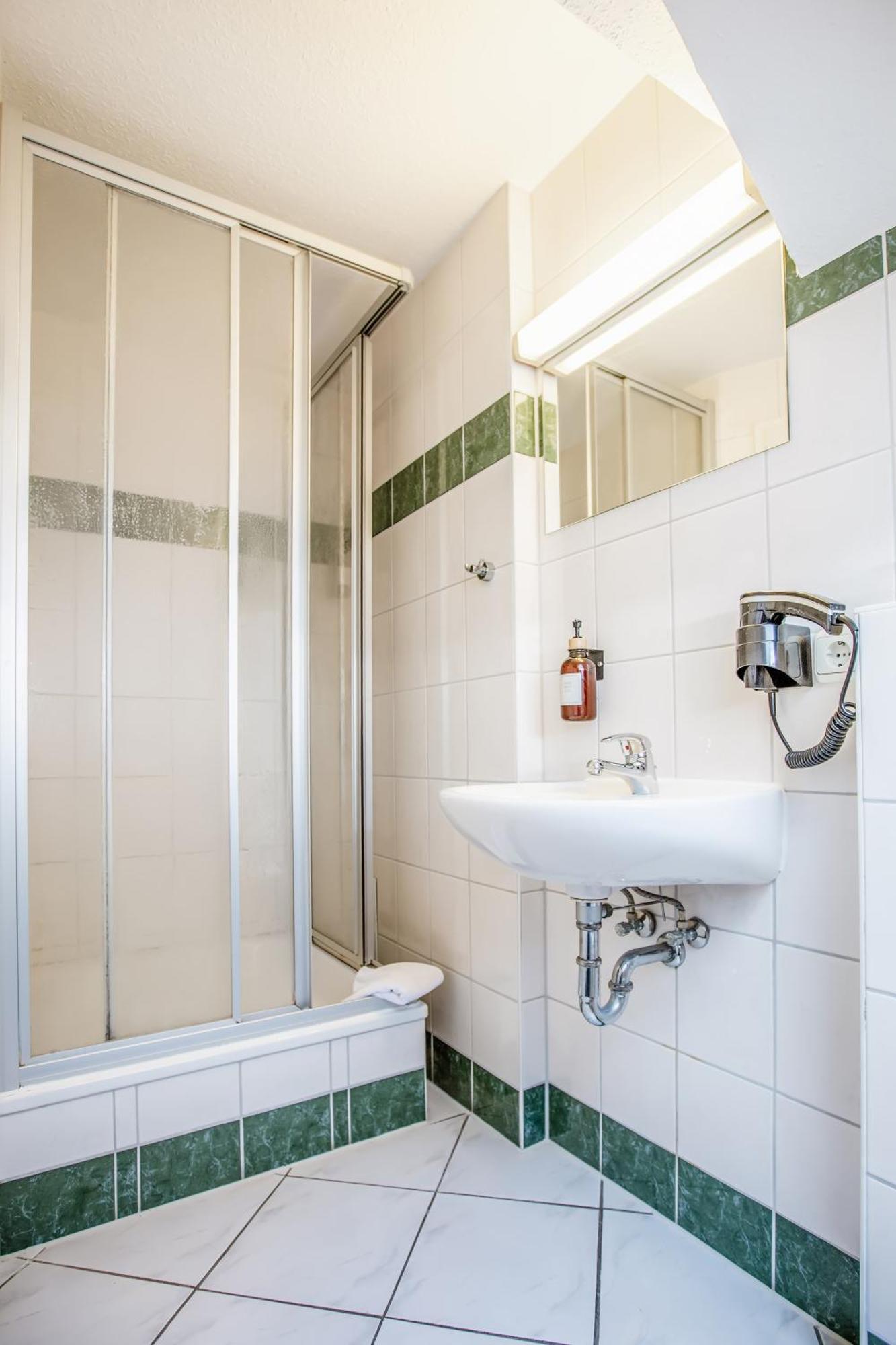 Bed & Breakfast Und Restaurant Gartenstadt Erfurt